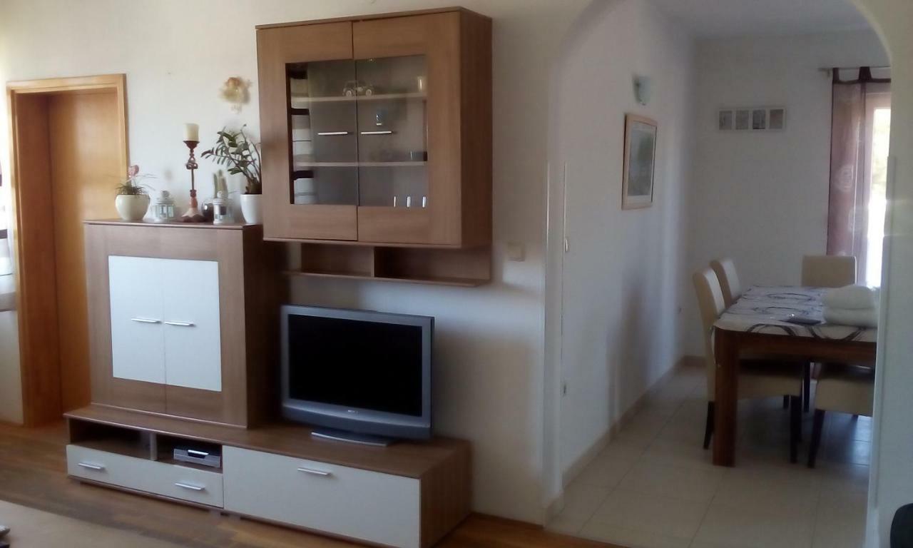 Apartmani Ana I Predrag โลปาร์ ภายนอก รูปภาพ